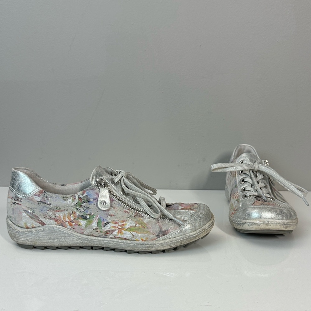Remote Liv 02 Ice/ Multiflower Sneakers Size 38(7-7.5)